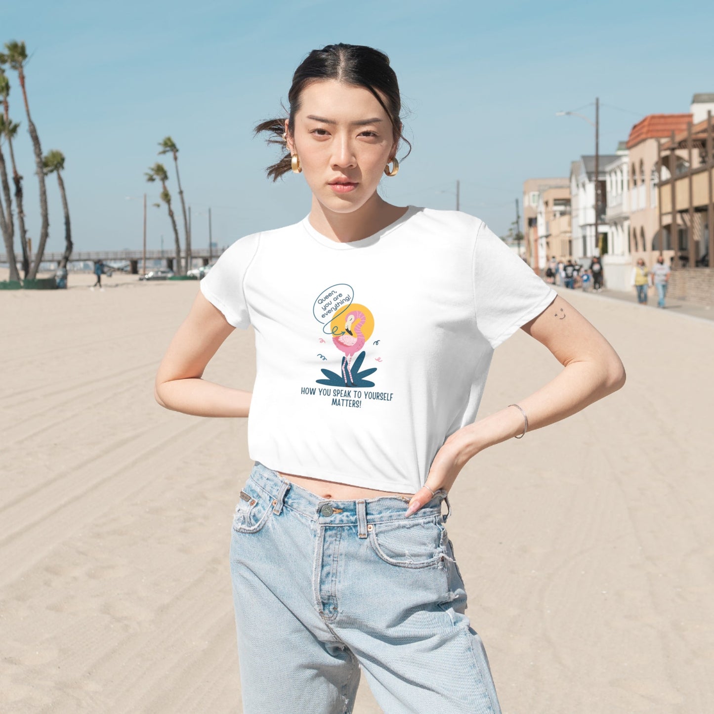 QUEEN, YOU ARE EVERYTHING FLOWY CROPPED TEE